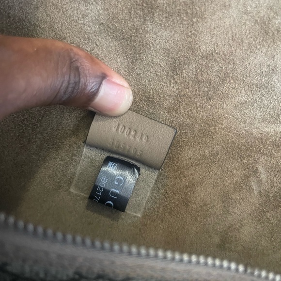 Gucci Dionysus GG Supreme Small Shoulder bag in the color beige - Picture 5 of 5
